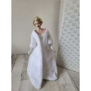 Franklin heirloom Maryland Monroe‎ All About Eve doll collectible